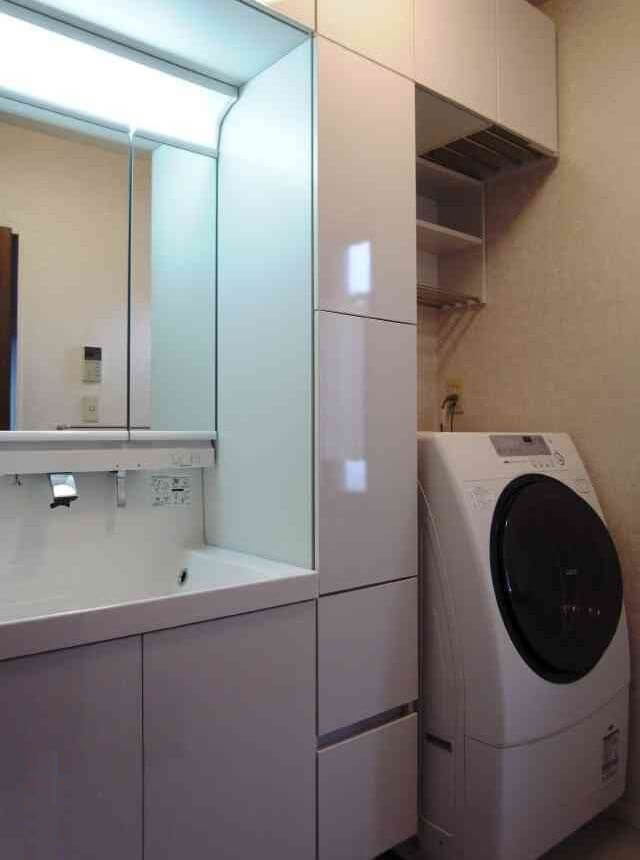 スペースの有効活用のため洗面化粧台のリフォーム　生駒市Y様邸