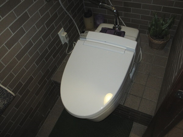 あっという間に和式トイレから洋式トイレに交換しました！ 生駒郡安堵町T様邸